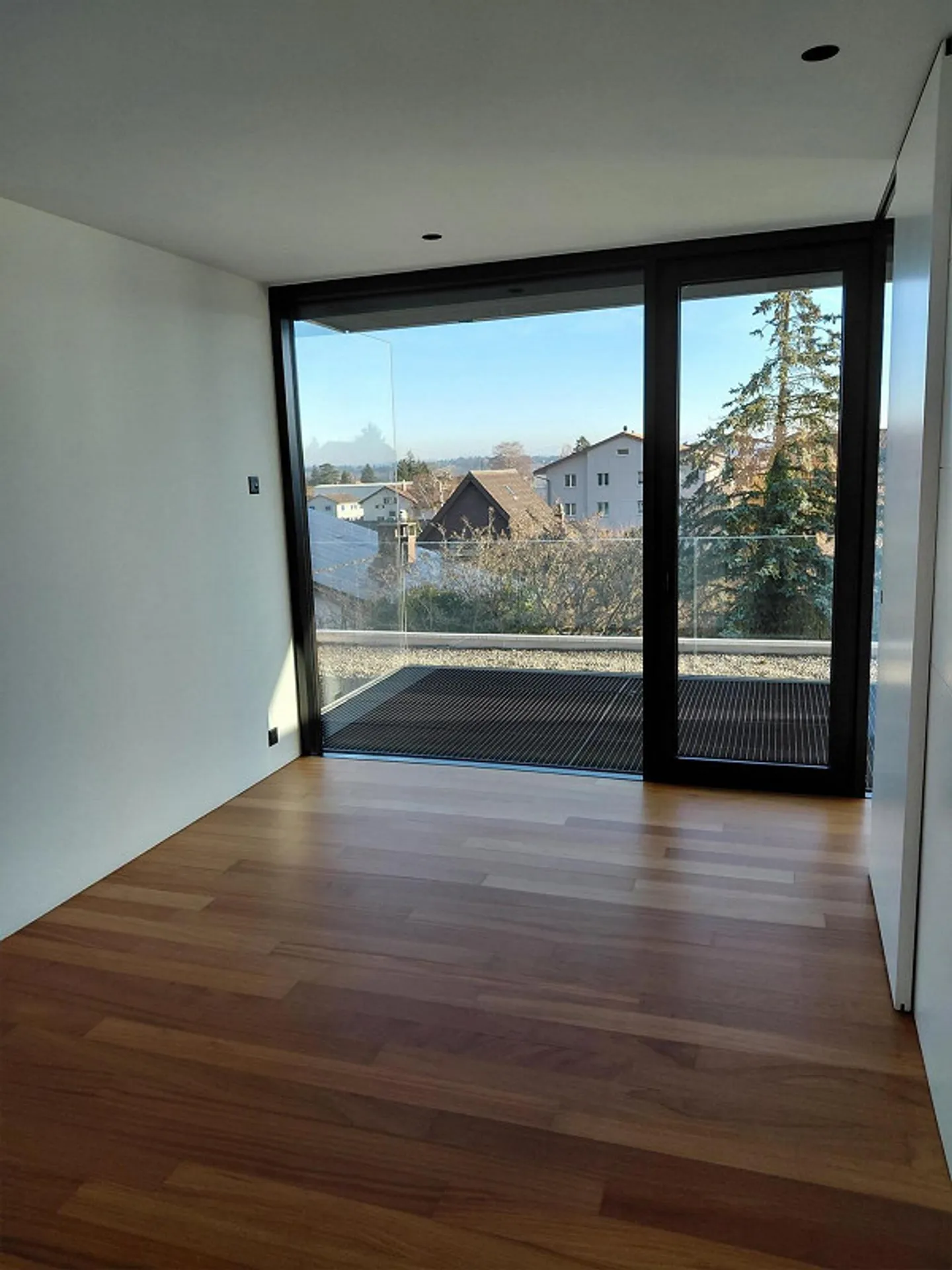 Appartamento attico 2 camere attraente / moderno - Foto 4 di 7