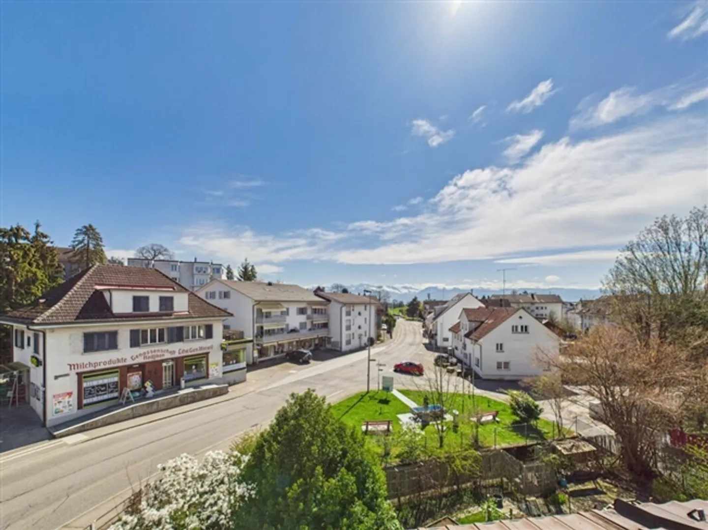 «STILVOLL RENOVIERT MIT VIEL WOHNRAUM» - Foto 7 von 9