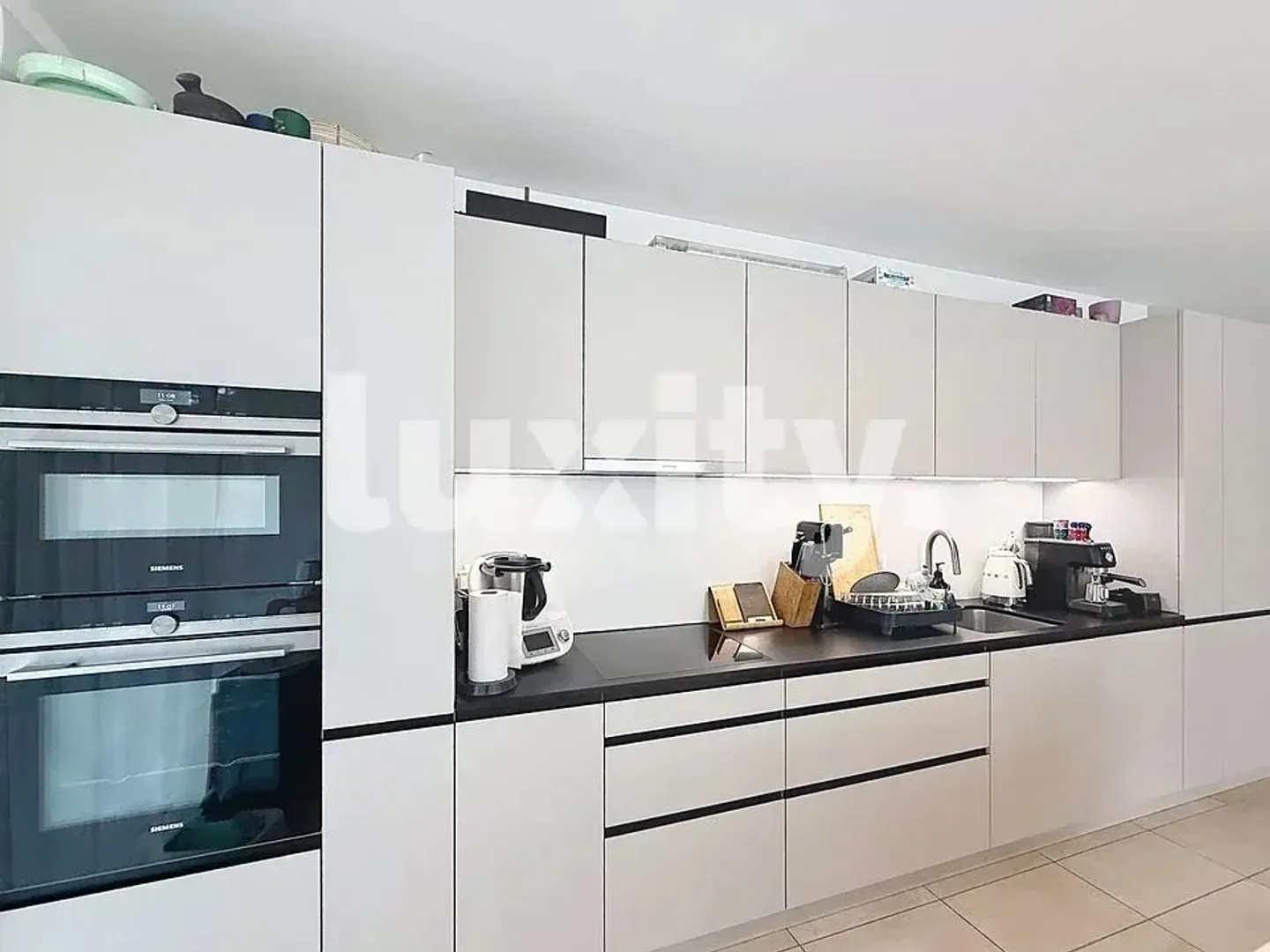 Appartamento contemporaneo a Nyon - Foto 3 di 6