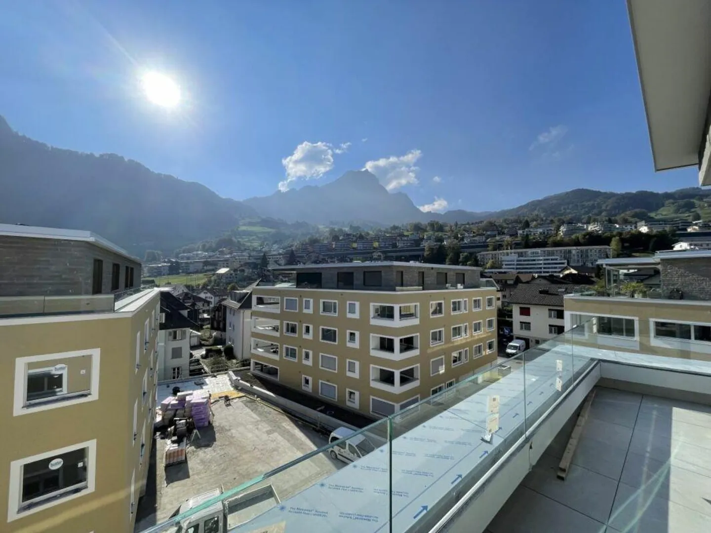 Exclusive penthouse apartment - sensational living experience - Photo 2 of 14