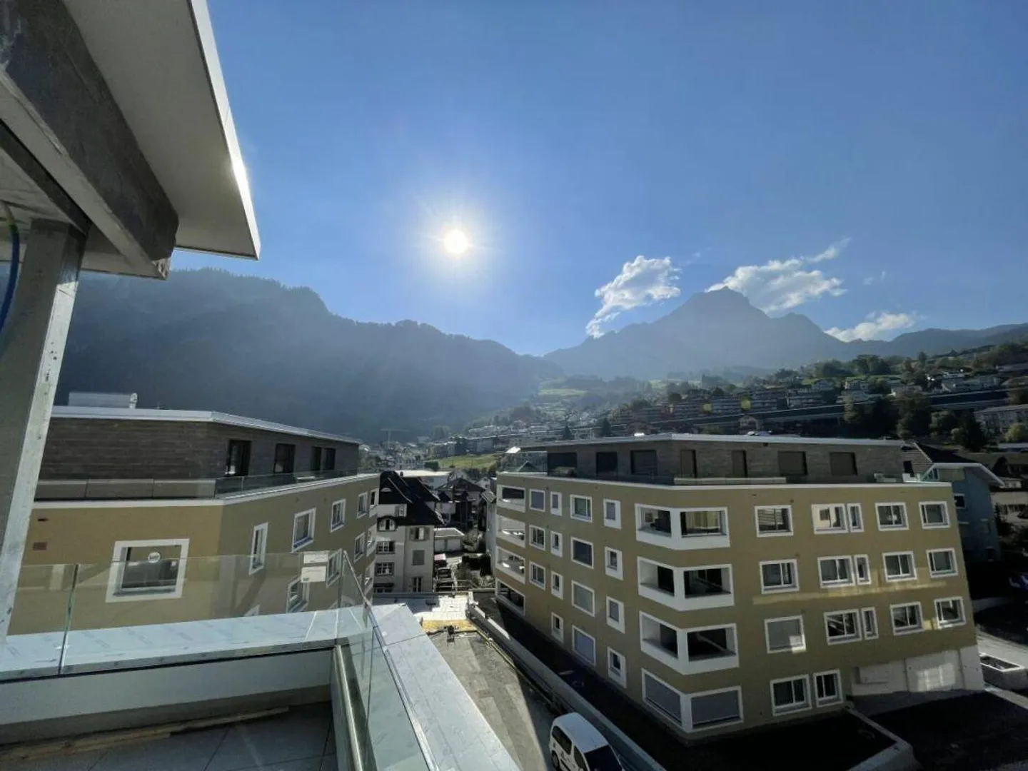 Exclusive penthouse apartment - sensational living experience - Photo 3 of 14