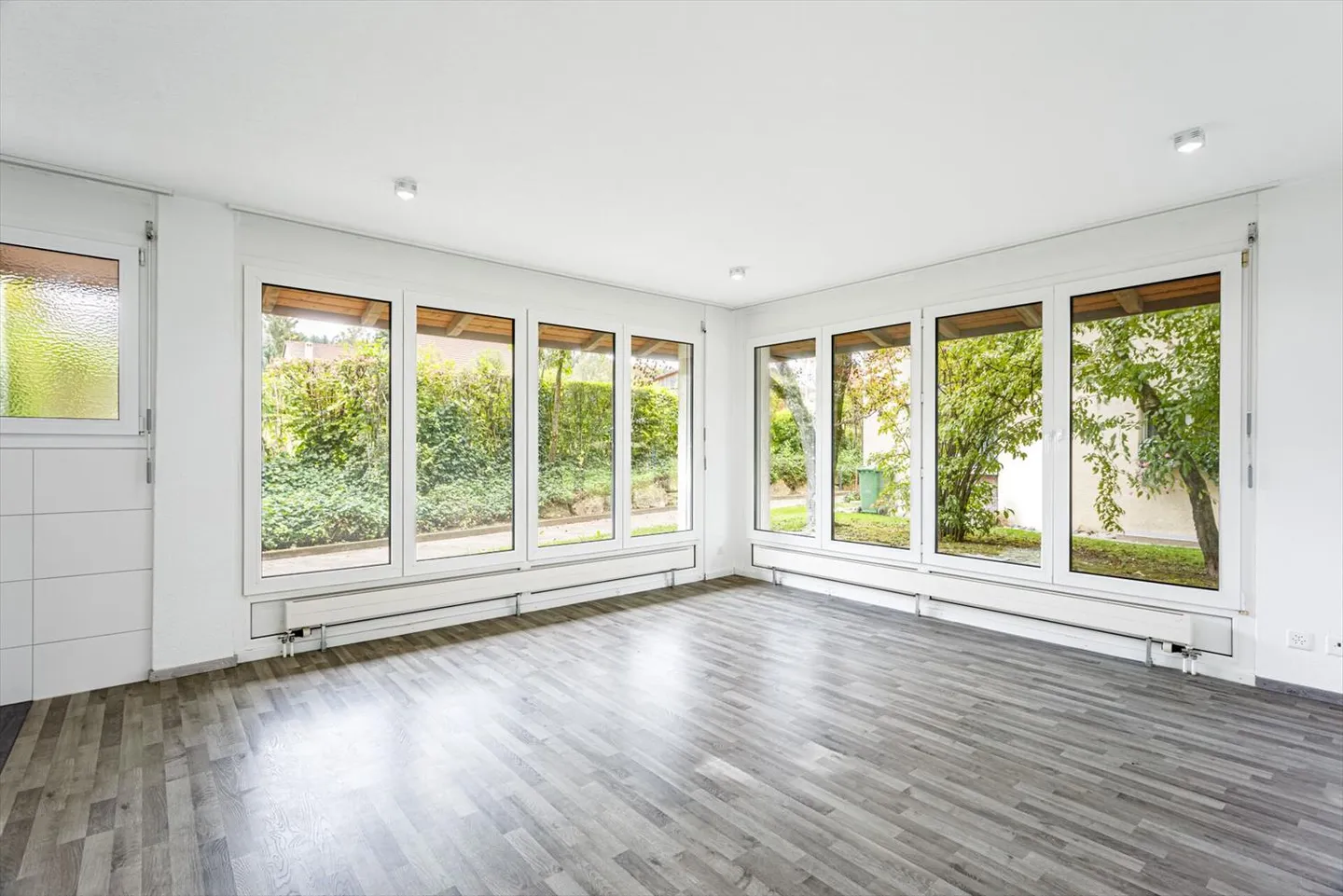 3.5 Room apartment - Photo 5 of 10