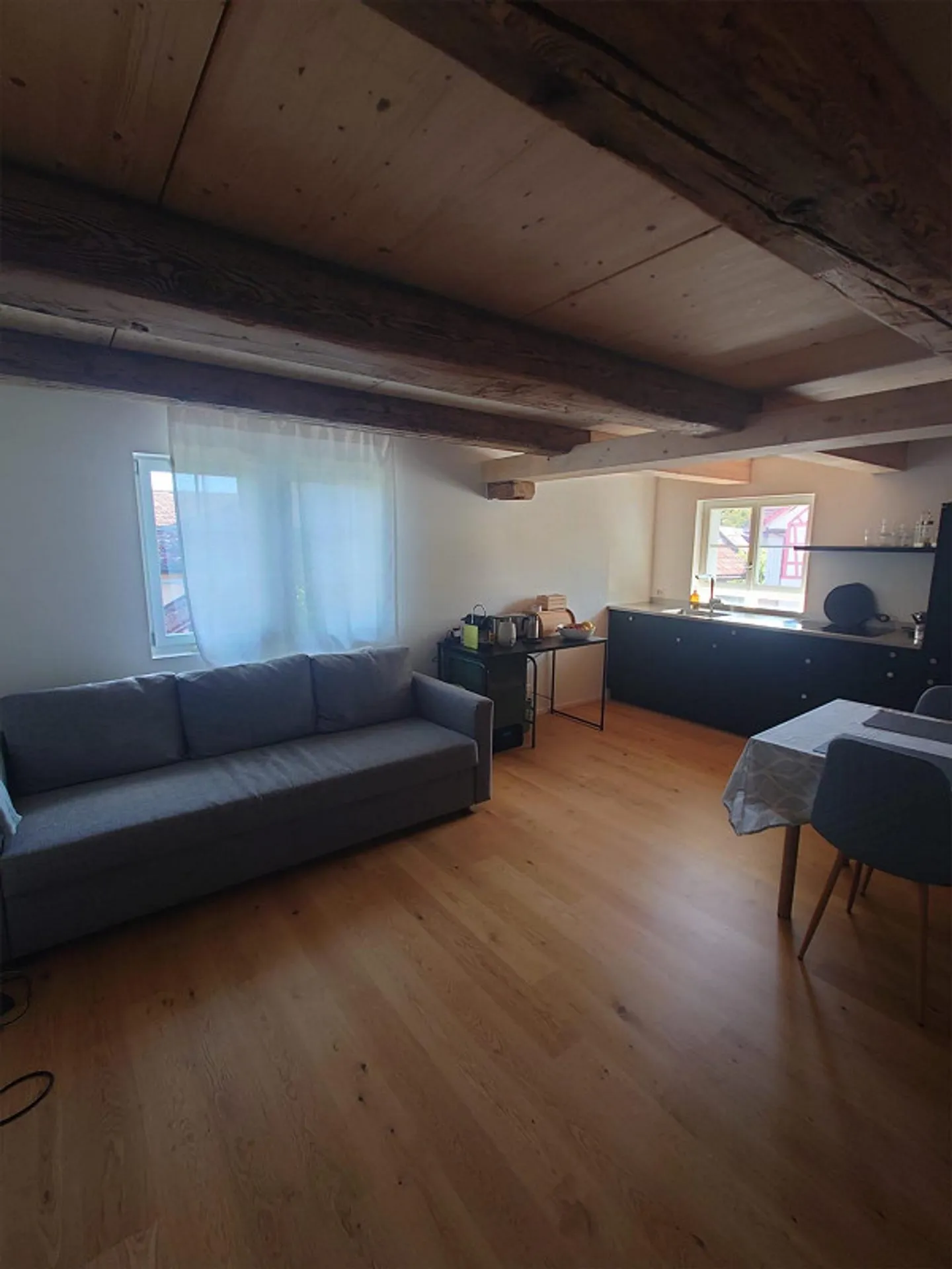 Appartamento 3 stanze 1° piano (2/2) con balcone a Oberwinterthur - Foto 4 di 10