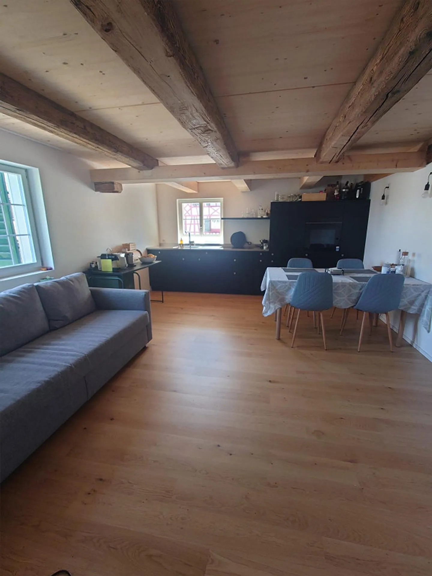 Appartamento 3 stanze 1° piano (2/2) con balcone a Oberwinterthur - Foto 5 di 10