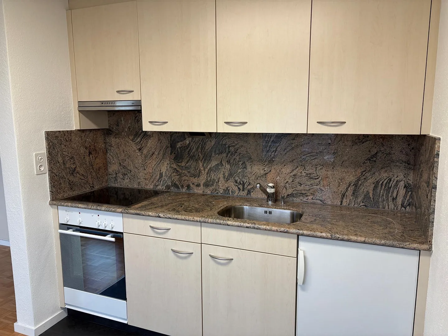 Charmante Kleinwohnung mit Balkon - Foto 4 von 10