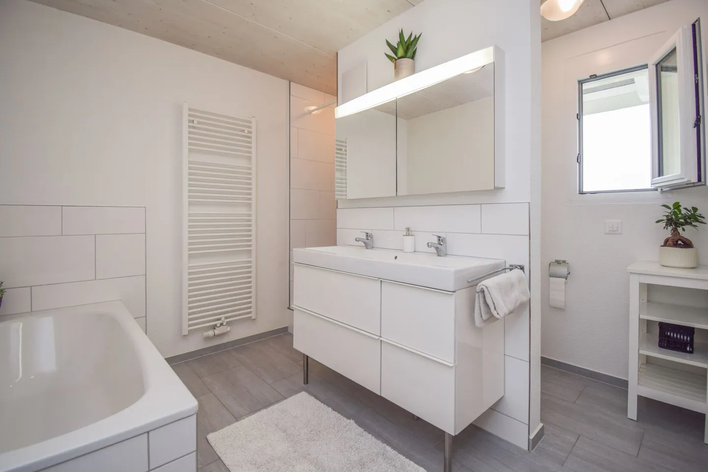 Casa bifamiliare in posizione adatta alle famiglie a Riedt vicino a Erlen - Foto 15 di 23