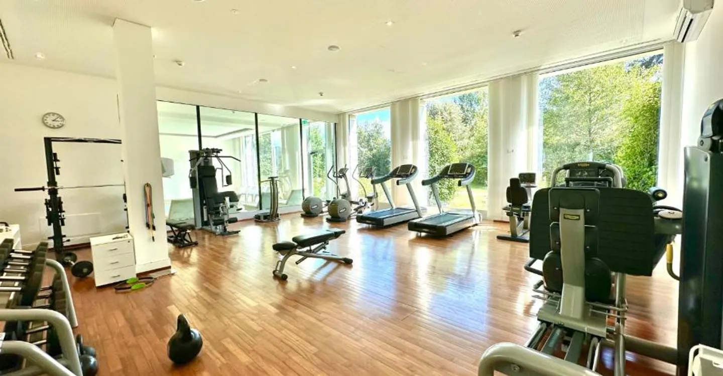 Luxury property with lake view and exclusive services in a 5-star resort - Photo 9 of 12