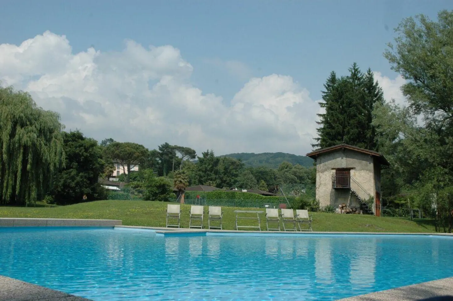 Terreno edificabile con progetto approvato per villa unifamiliare - Foto 1 di 1