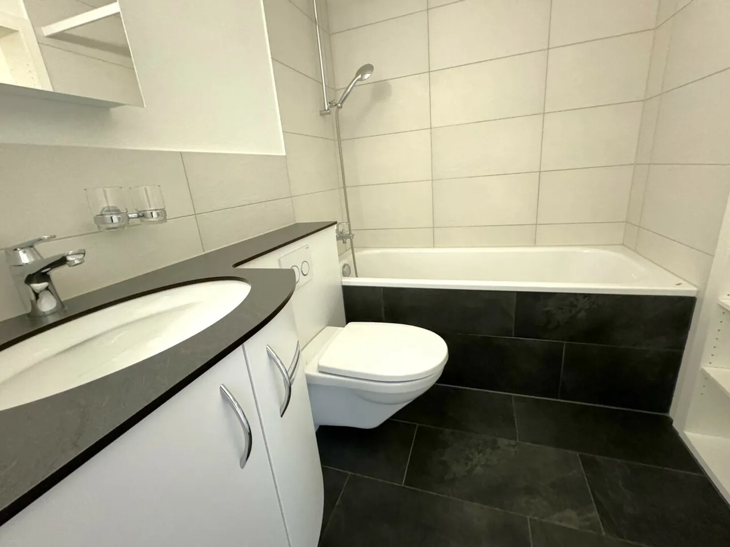 Wohnung mieten - Foto 2 von 7