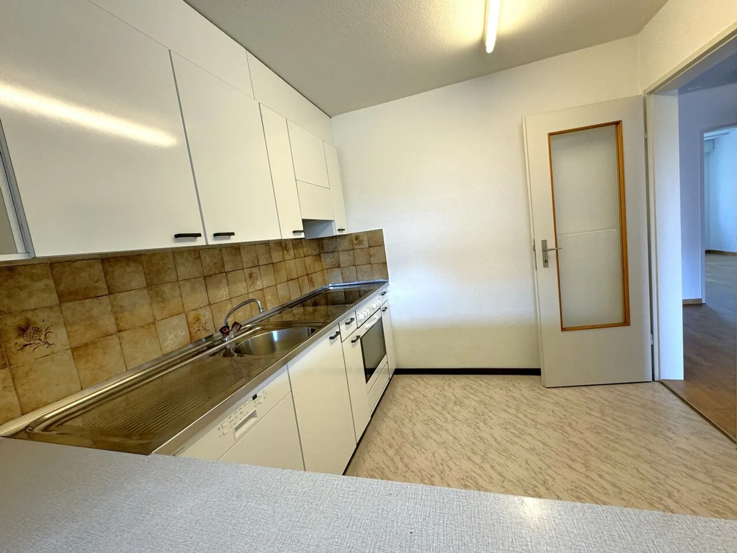 Wohnung mieten - Foto 3 von 7