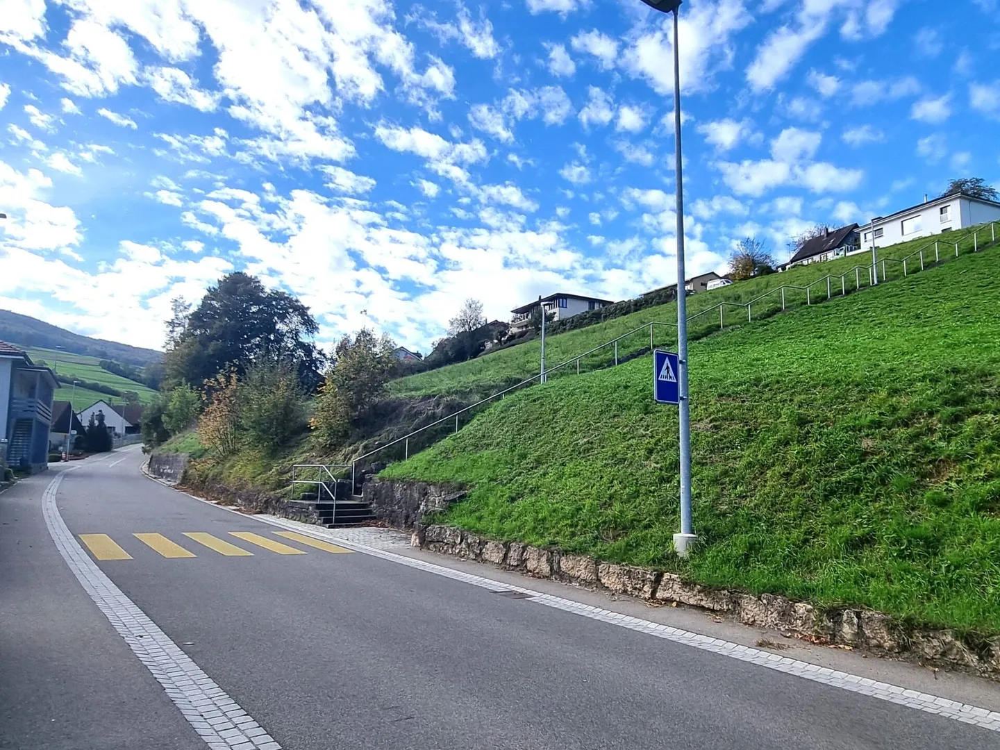 5.492 m² Terreno edificabile Zona residenziale W2 Häuptli (W2H) in una posizione collinare soleggiata con vista non ostacolata - Foto 5 di 7