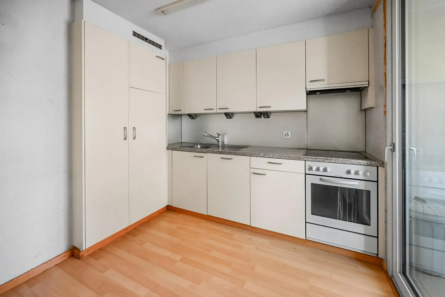 Helle 3.5-Zimmer-Wohnung in Windisch - Foto 3 von 9