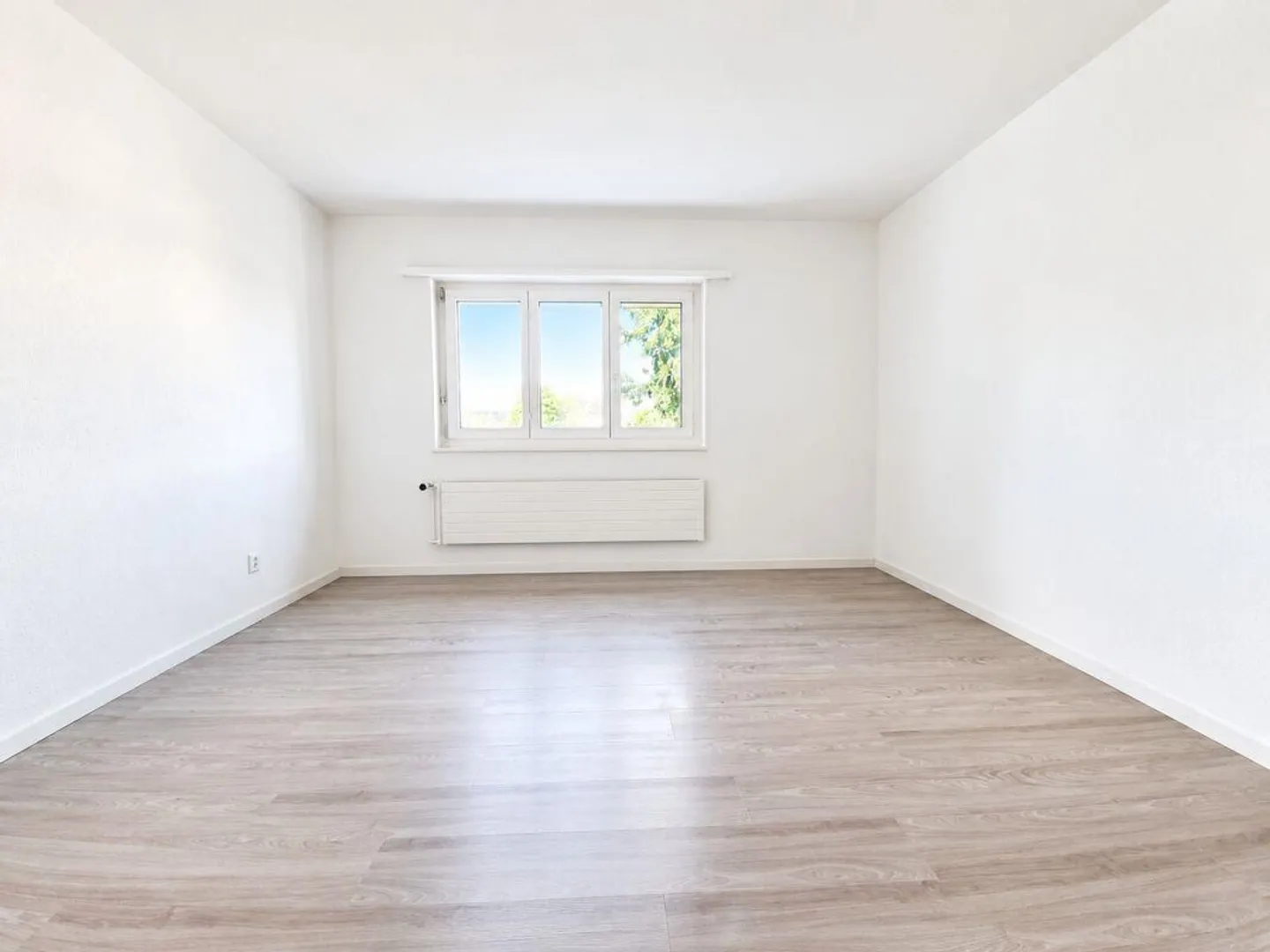Appartement lumineux et bien entretenu avec balcon ensoleillé - Photo 4 sur 9
