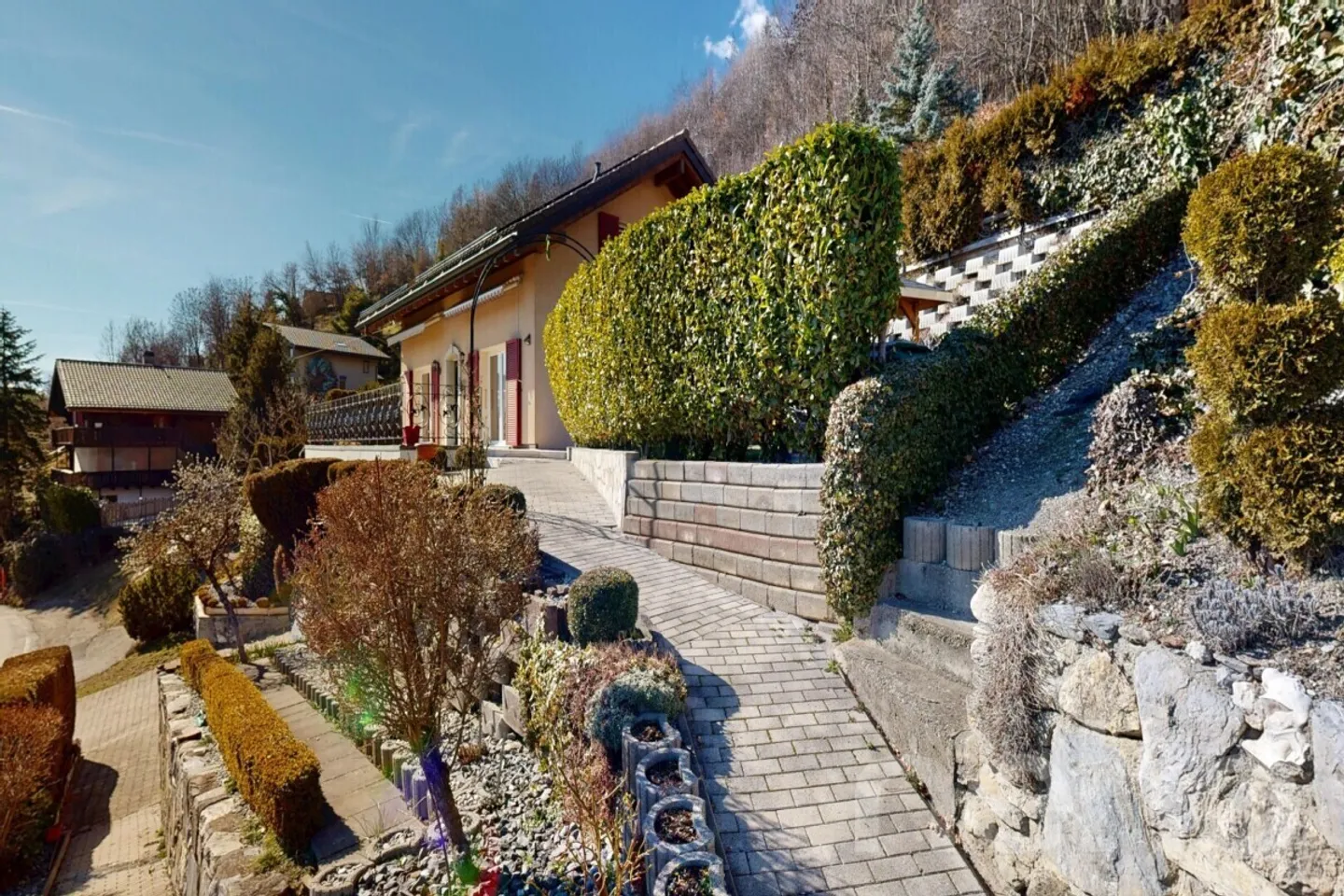 Magnifique propriété individuelle et studio indépendant - Photo 10 sur 12