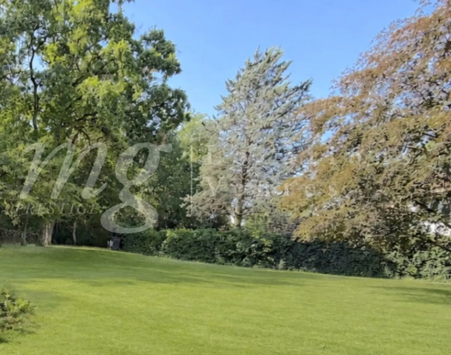 Spacious Family Home with Garden - Photo 1 of 1
