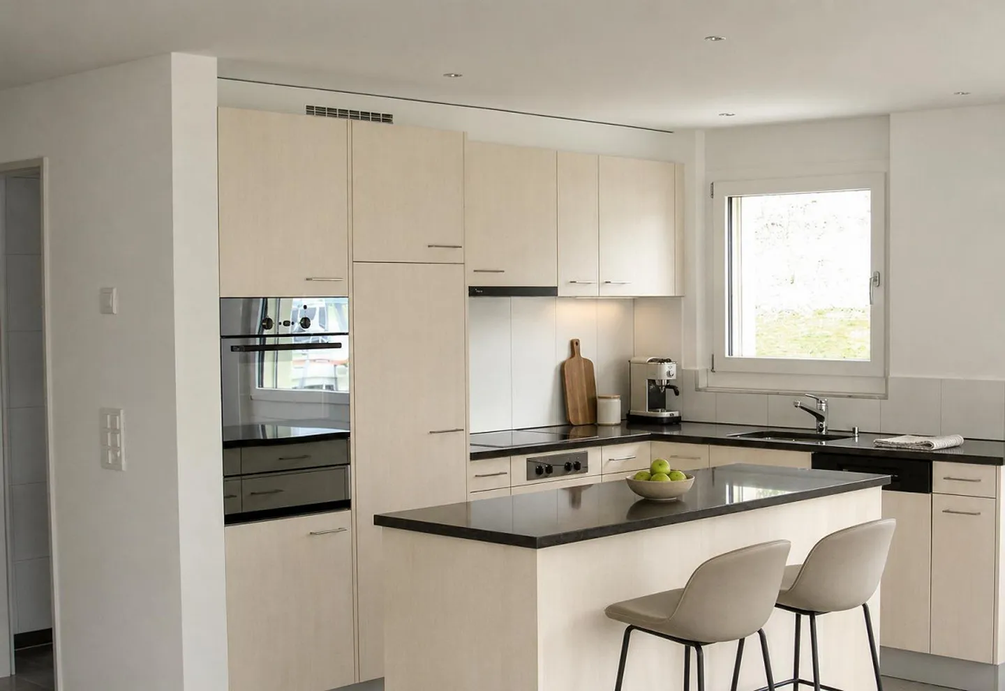 3.5 Room Apartment in Kerns - Photo 1 of 7