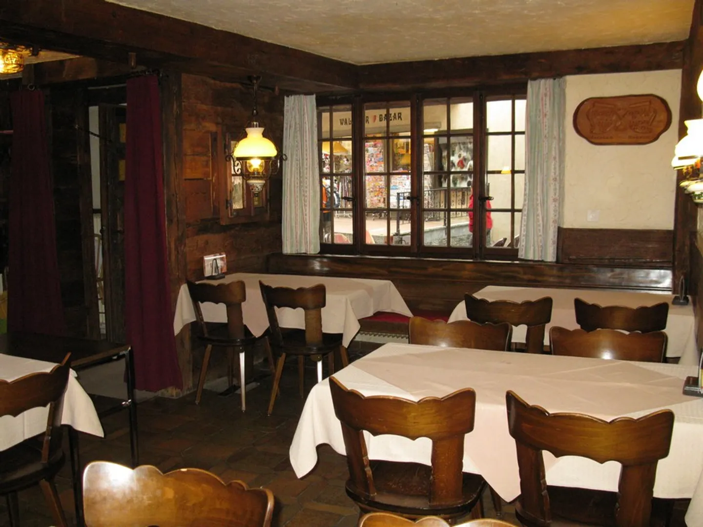 Hotel with 17 rooms - Photo 7 of 10
