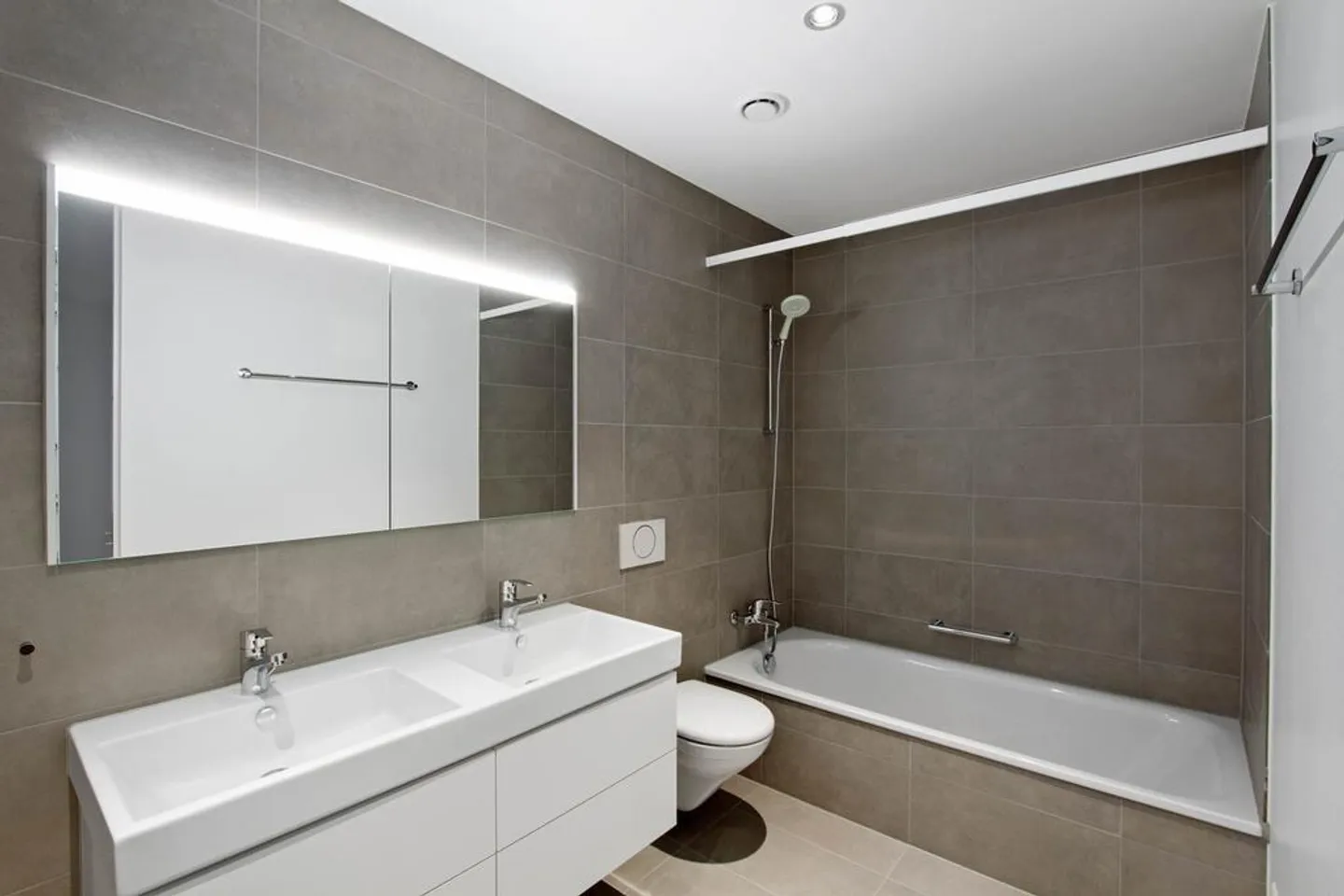 Moderne Wohnung im Ostring - Foto 3 von 5