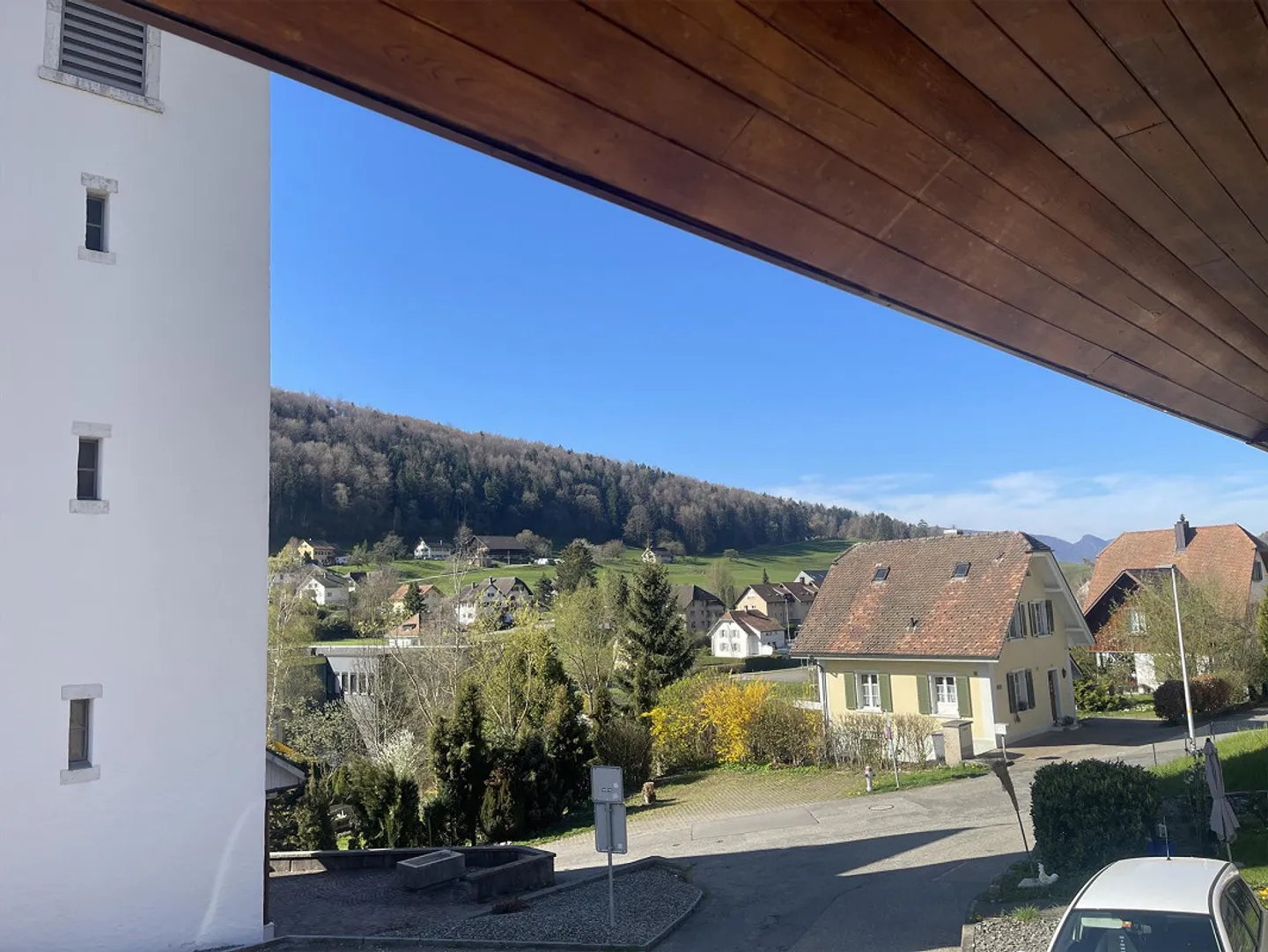 Un appartement lumineux et calme de 64m² au centre du village. - Photo 10 sur 16