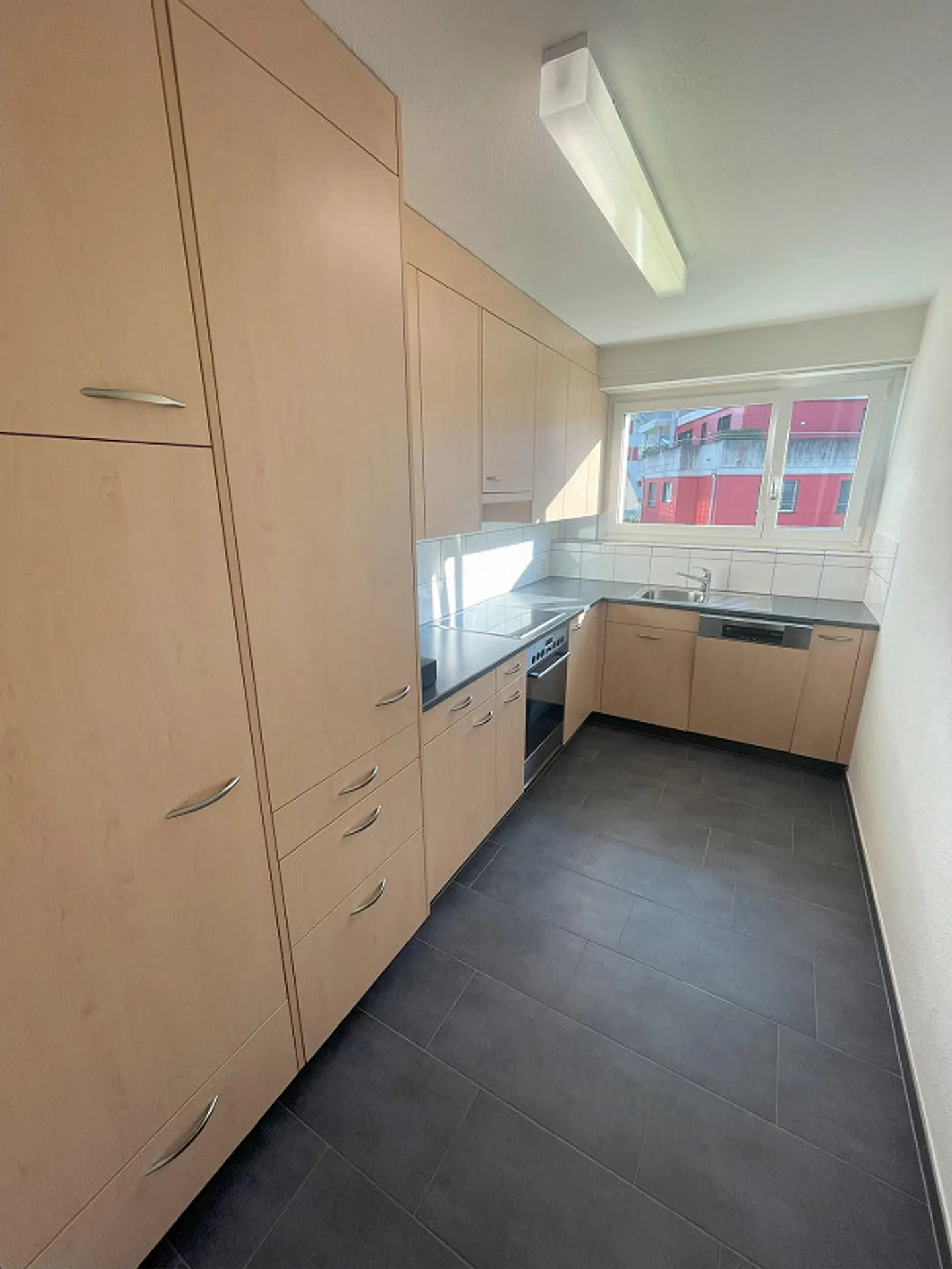 Cozy 3-room apartment with balcony in Appenzell - Photo 3 of 12