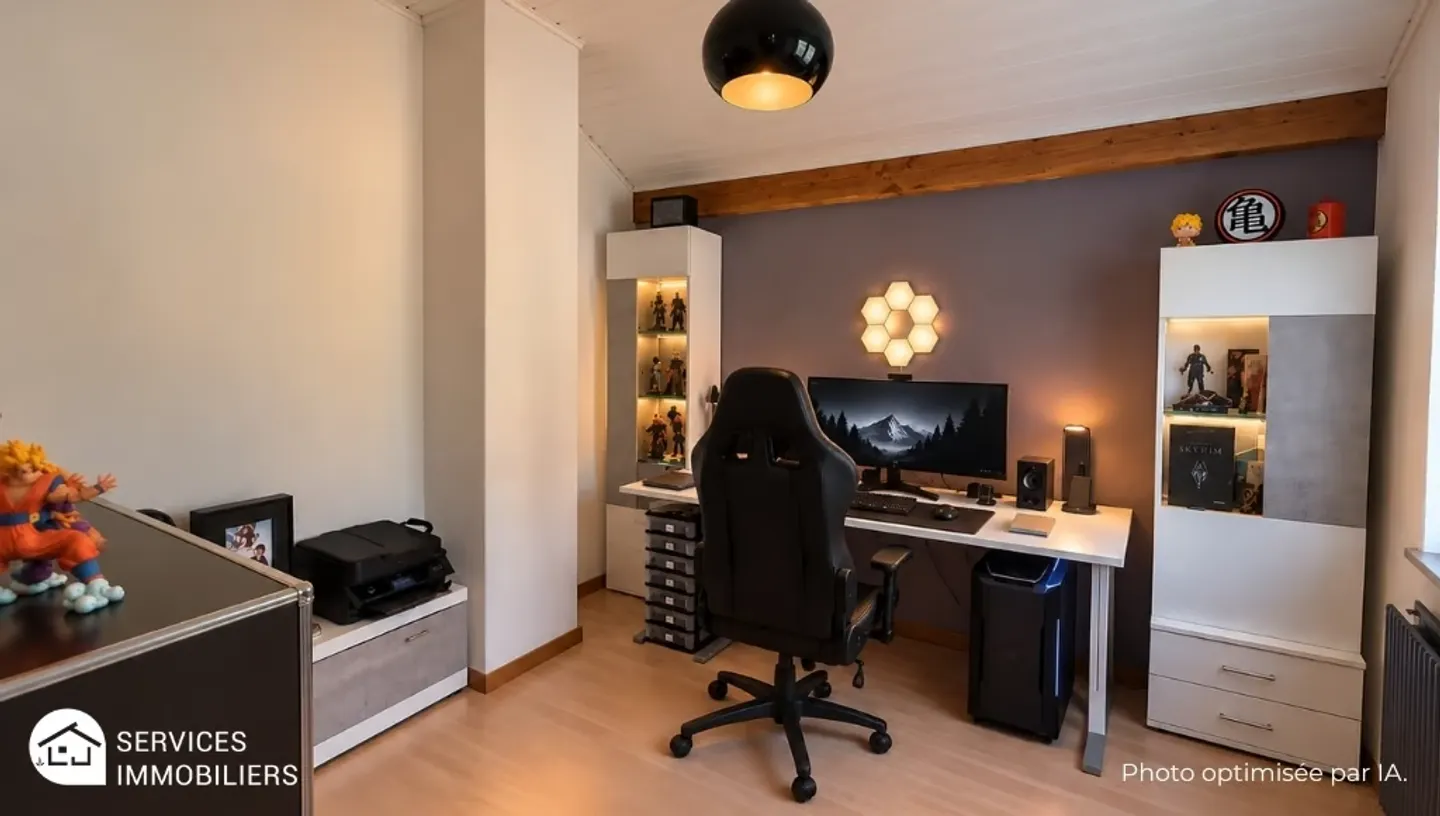 Family house with 6 bedrooms and garden in the heart of Grand Chasseral - Photo 9 of 13