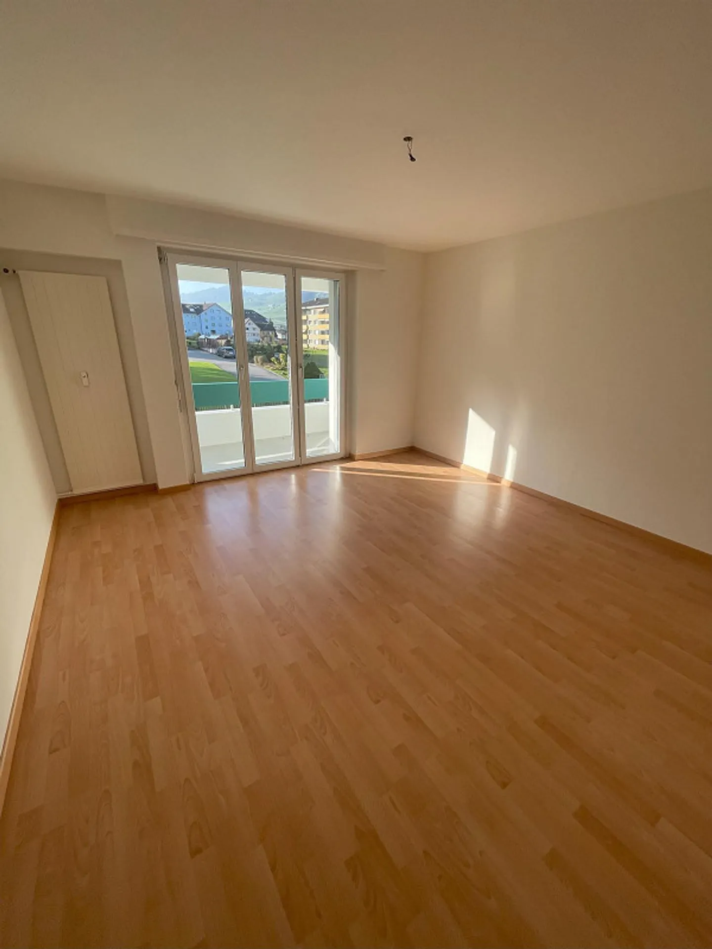 Cozy 3-room apartment with balcony in Appenzell - Photo 9 of 12