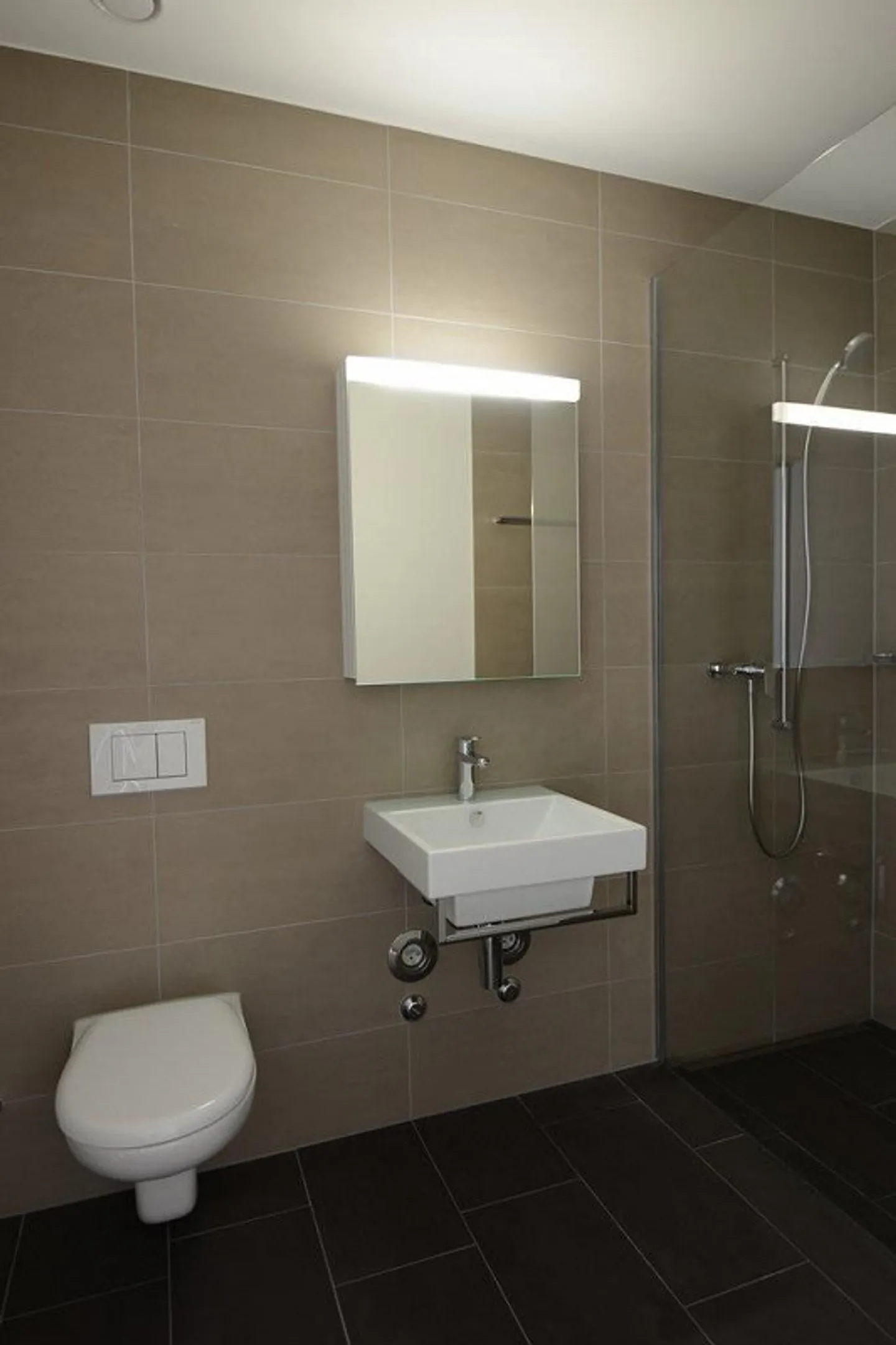 RENT WITHOUT DEPOSIT - Living comfort in a family-friendly environment - Photo 5 of 6