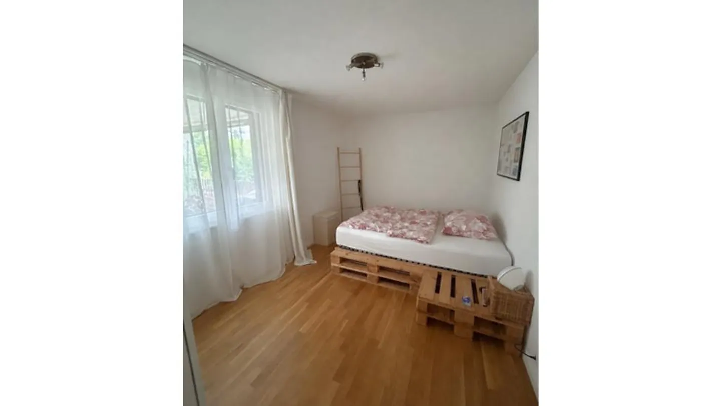 APPARTAMENTO 2½ STANZE A LYSS (BE), ARREDATO, TEMPORANEO - Foto 3 di 5