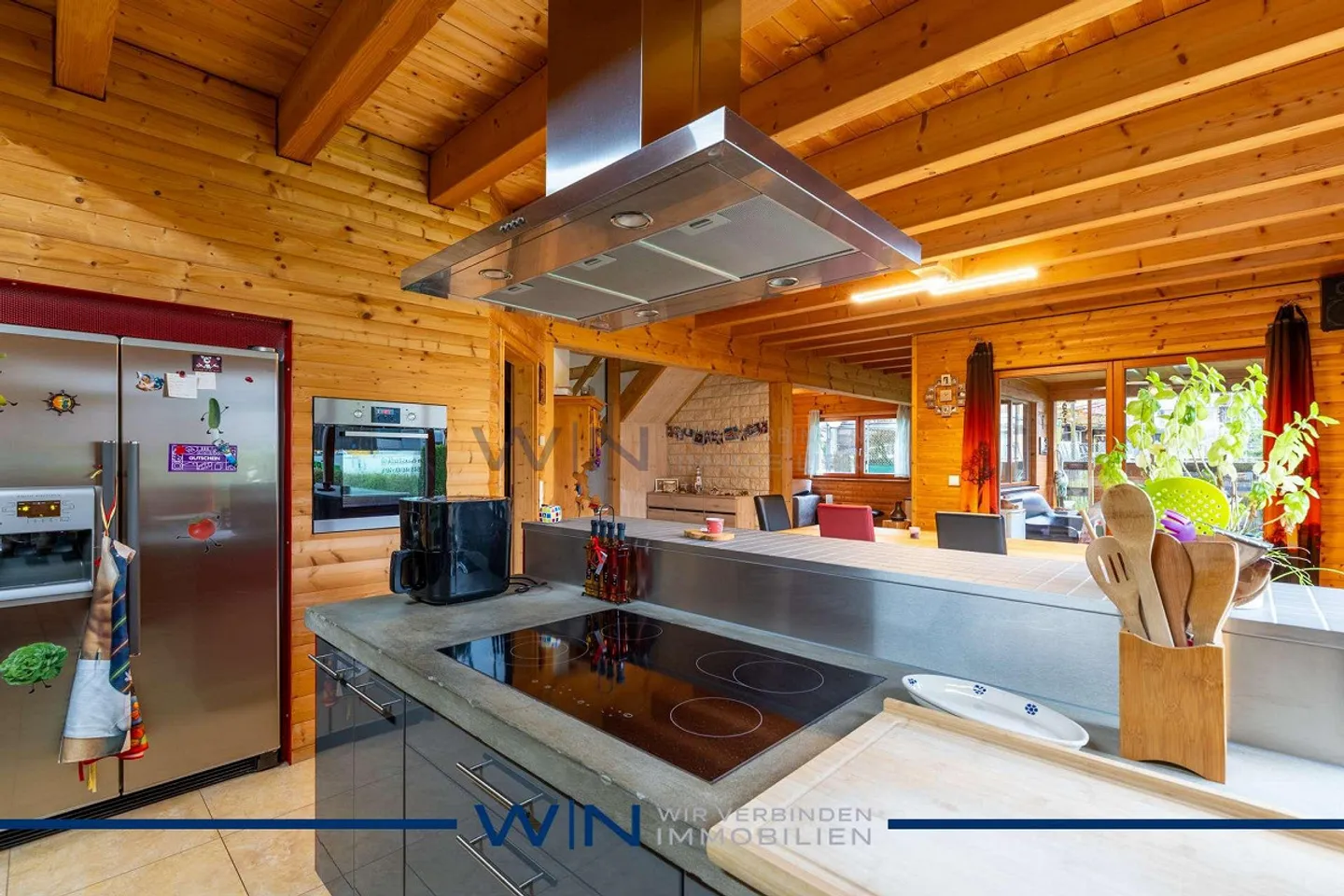 Charmantes Familienhaus mit Garten - Foto 1 von 11