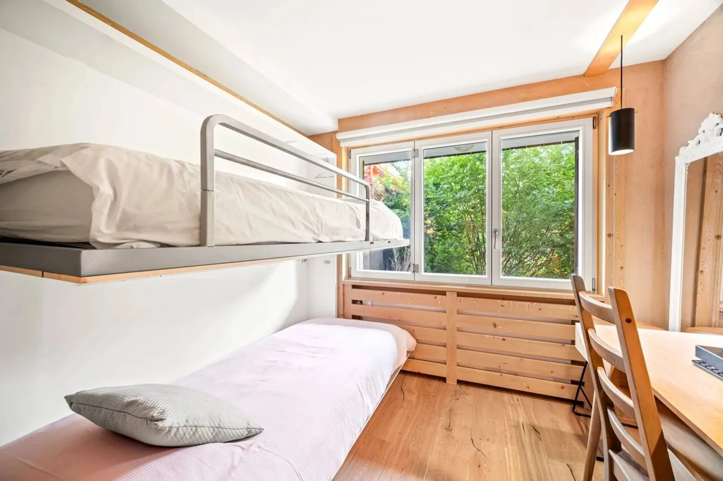 Apartment in the center of Gstaad - Photo 10 of 10