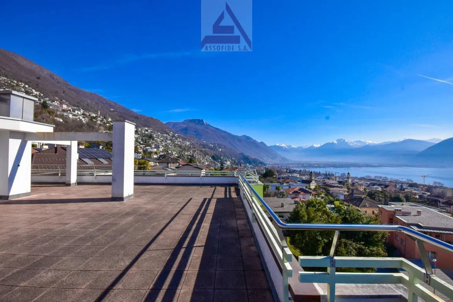 Traumhafte Attikawohnung mit Panoramablick - Foto 4 von 7