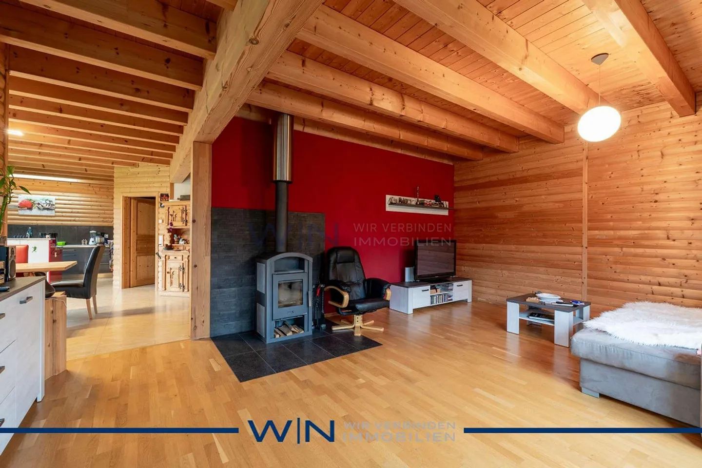 Charmantes Familienhaus mit Garten - Foto 5 von 11