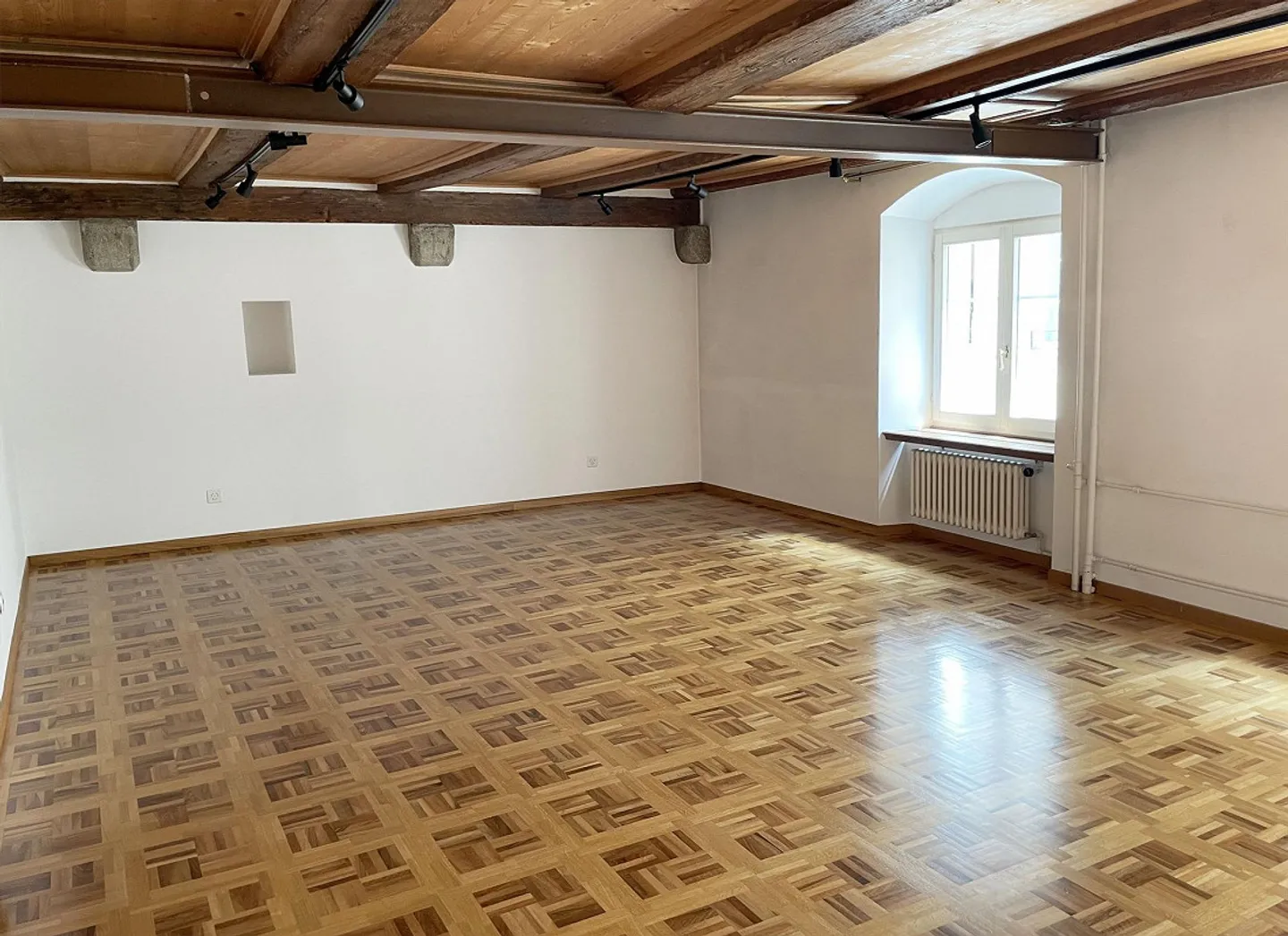 Apartment in the beautiful old town - Photo 9 of 9