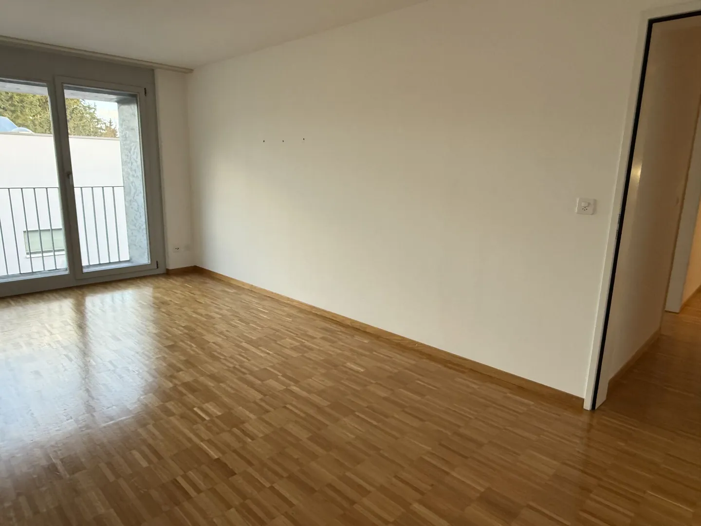 Appartement lumineux et spacieux de 4,5 pièces dans un emplacement calme - Photo 9 sur 11