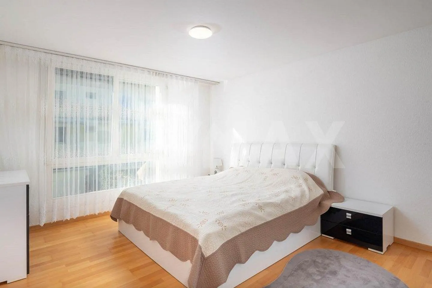 Ampio appartamento duplex di 5,5 locali con giardino ben curato in Gasterweg ... - Foto 10 di 13