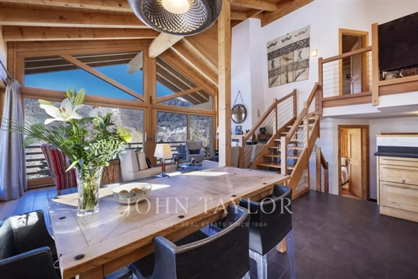 Chalet Le Cardinal – Eine Oase der Ruhe im Herzen von La Tzoumaz - Foto 4 von 11