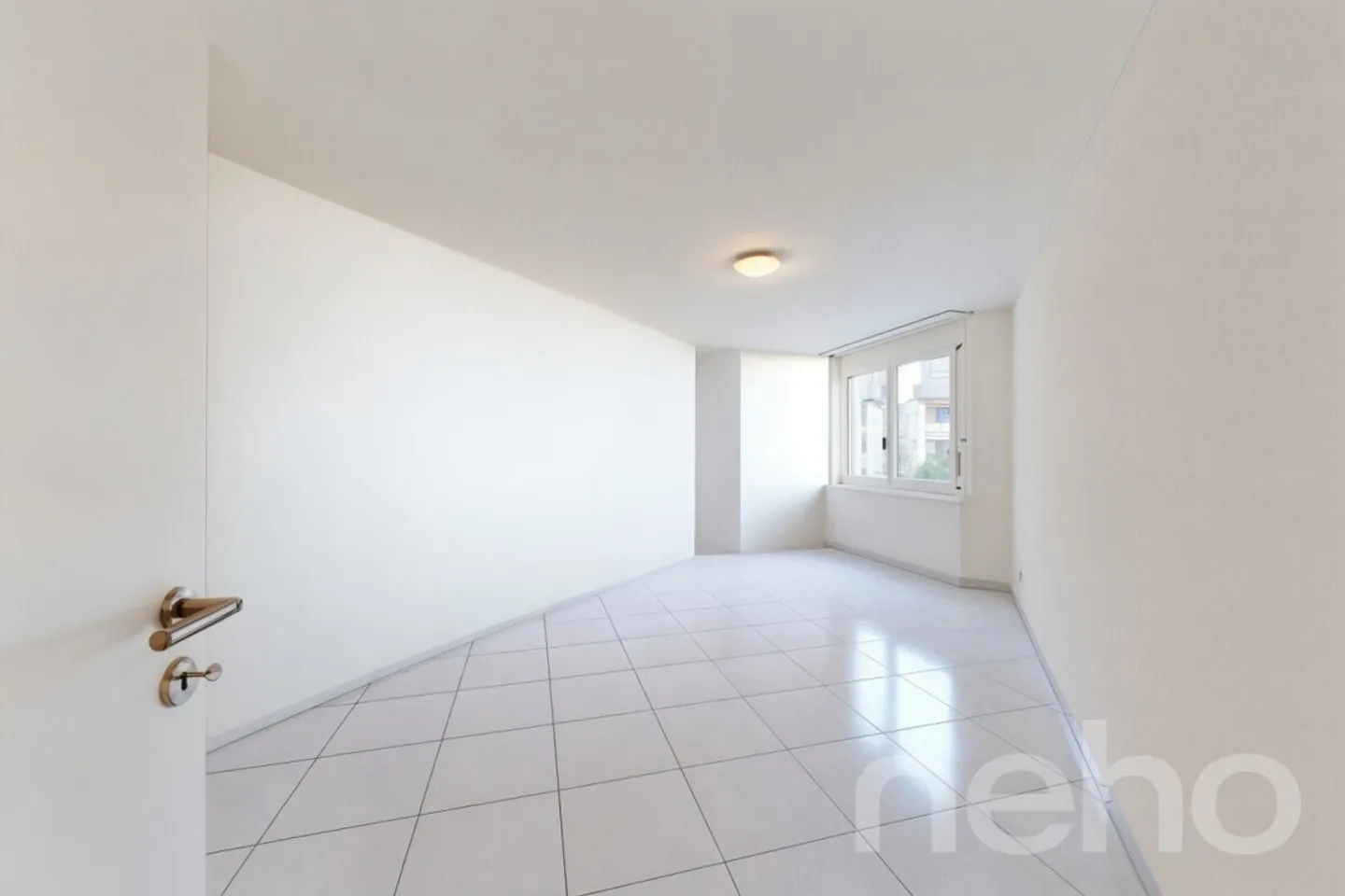 Helle 3½-Zimmerwohnung mit Balkon und Pilatusblick - Foto 7 di 13