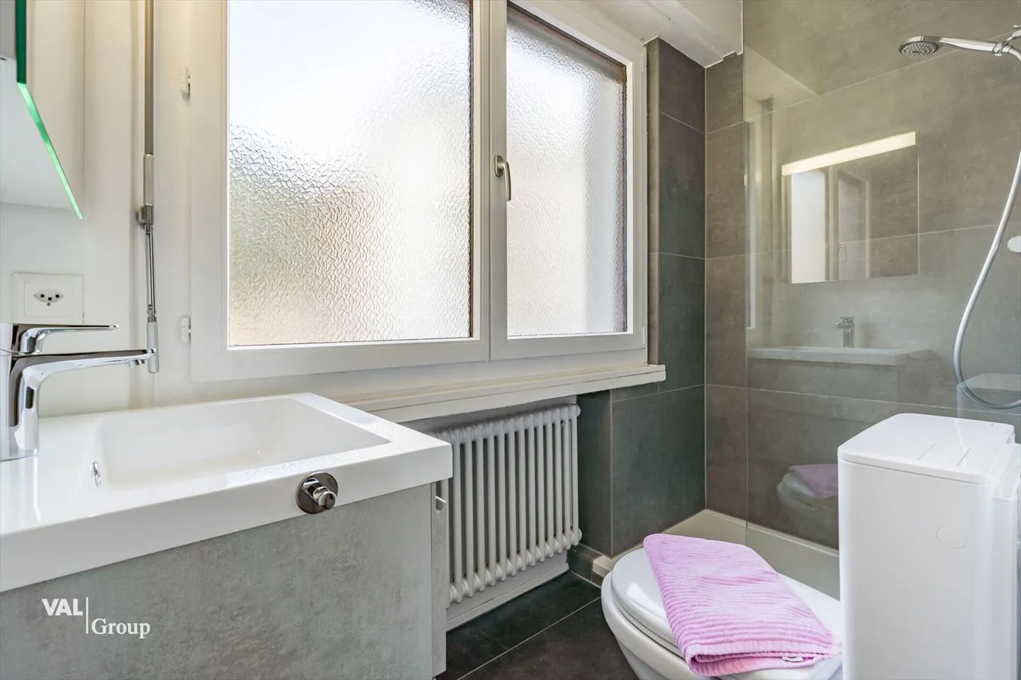 Charmant Studio rénové - Photo 4 of 6