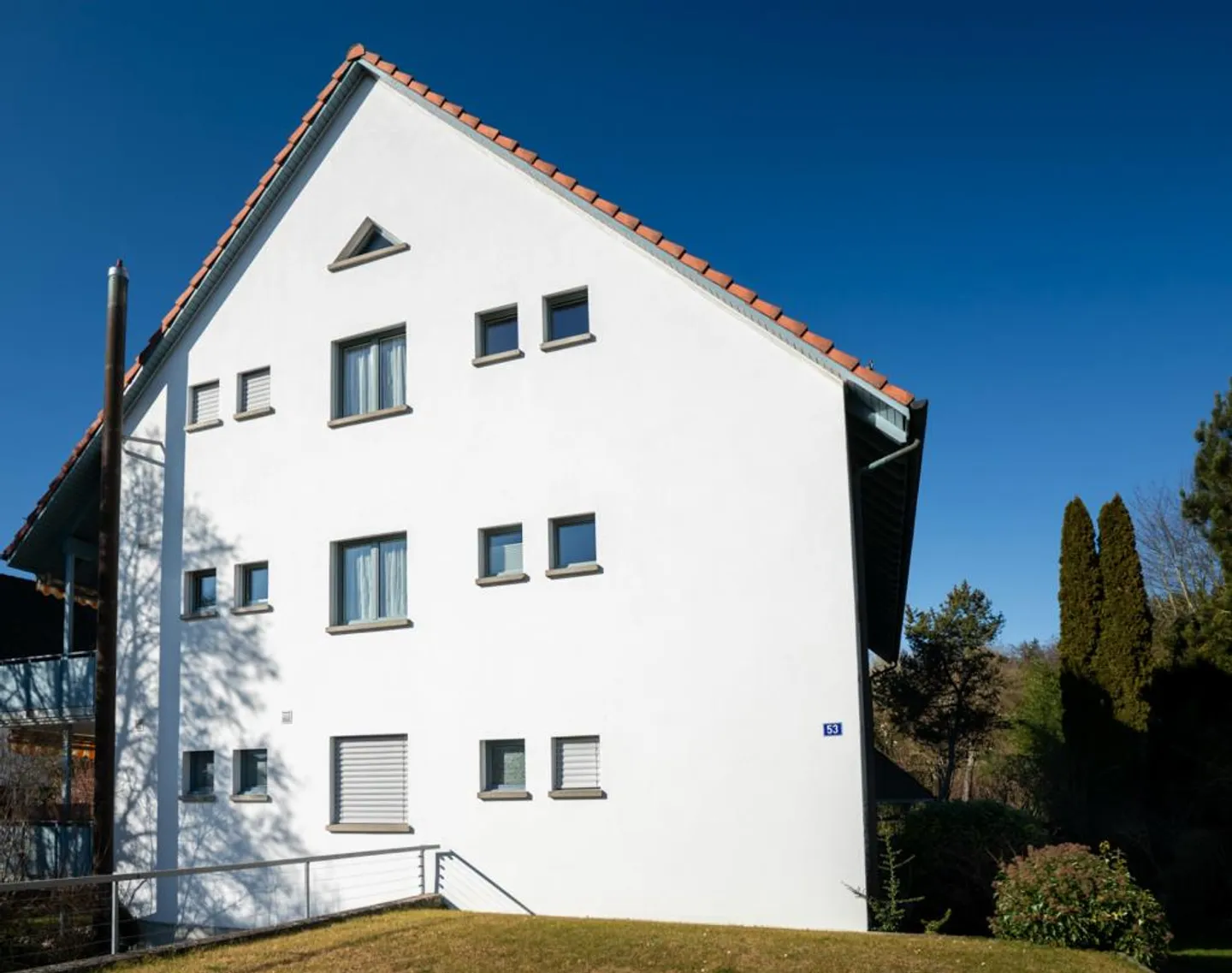 Stylish 6.5-room maisonette apartment with studio in a great location - Photo 21 of 22