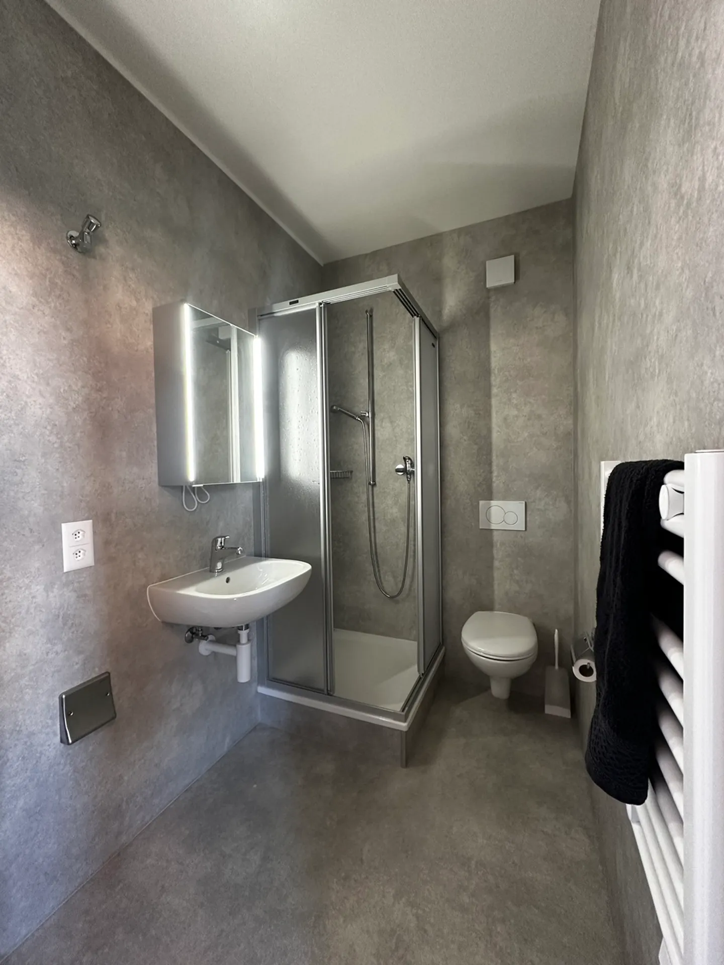 Edificio ad uso misto in affitto - Foto 7 di 8