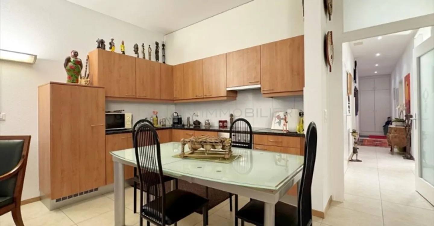 Office space for rent - Photo 5 of 13