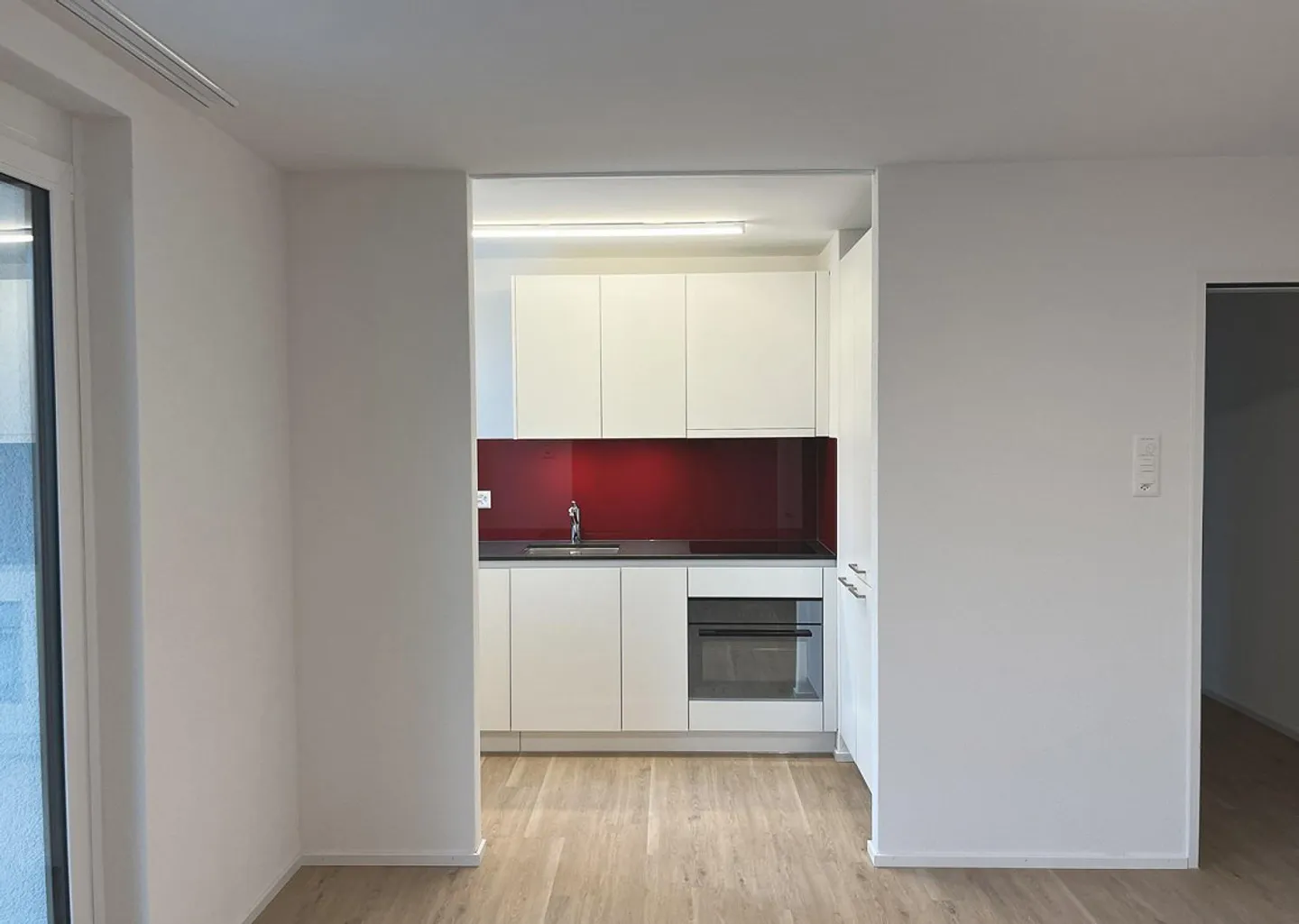 Appartamento affascinante 1.5 camere con balcone in posizione centrale - Foto 2 di 7