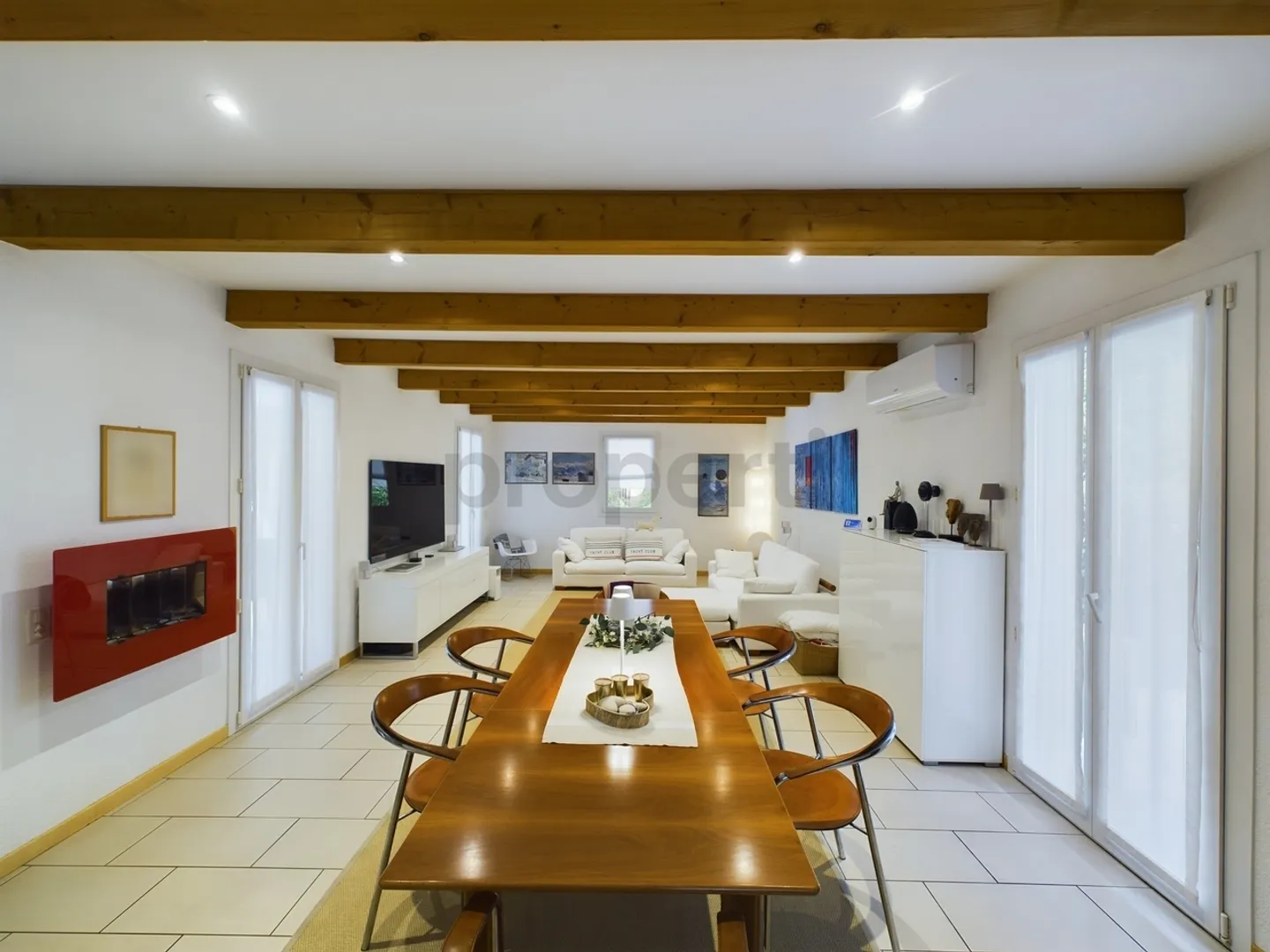 Maison individuelle élégante avec jardin et piscine à Riva San Vitale - Photo 4 sur 10