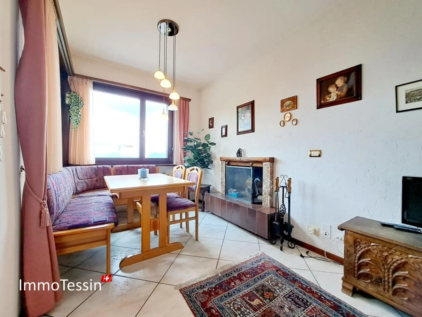 DEUXIÈME MAISON - Détente avec piscine et vue sur le San Salvatore - Photo 11 sur 13