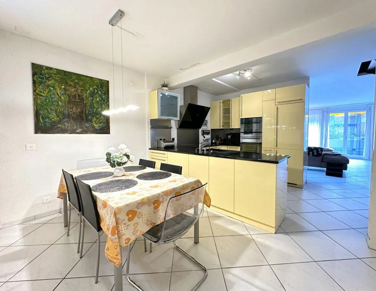 4.5 duplex con piscina a Minusio - 4.5 Duplex ZWG mit Pool in Minus... - Photo 3 sur 8