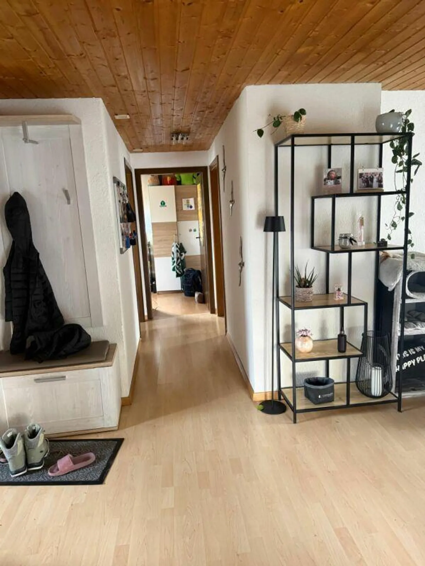 Charmant appartement de 3 pièces - Photo 2 sur 11