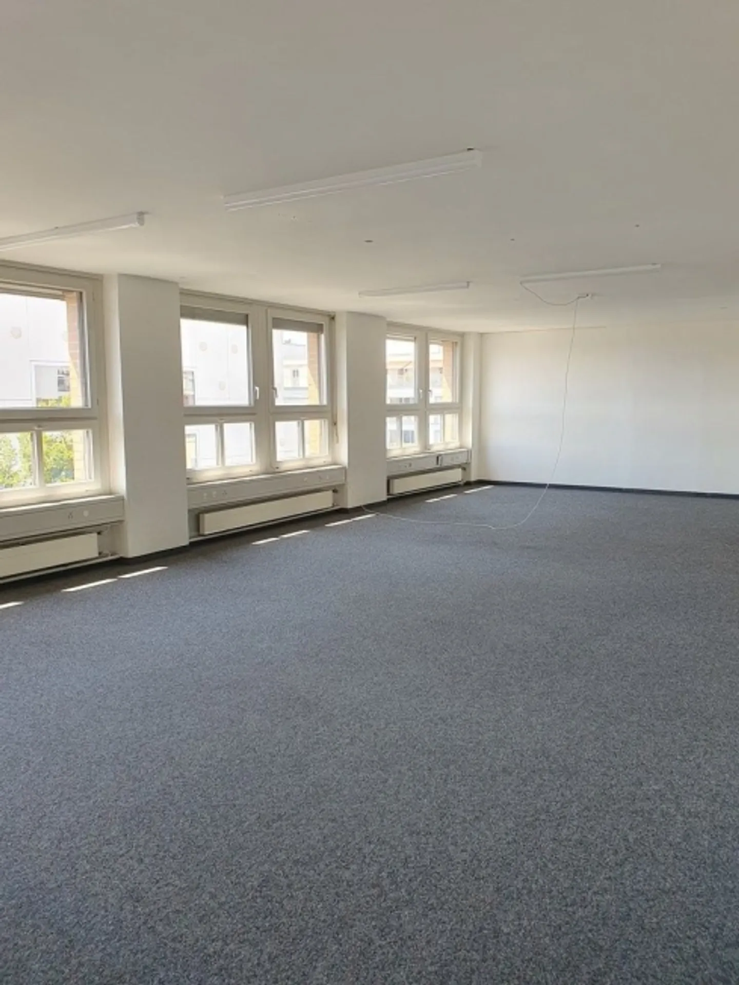 Découvrez votre nouvelle adresse professionnelle au 5ème étage - Photo 1 sur 10