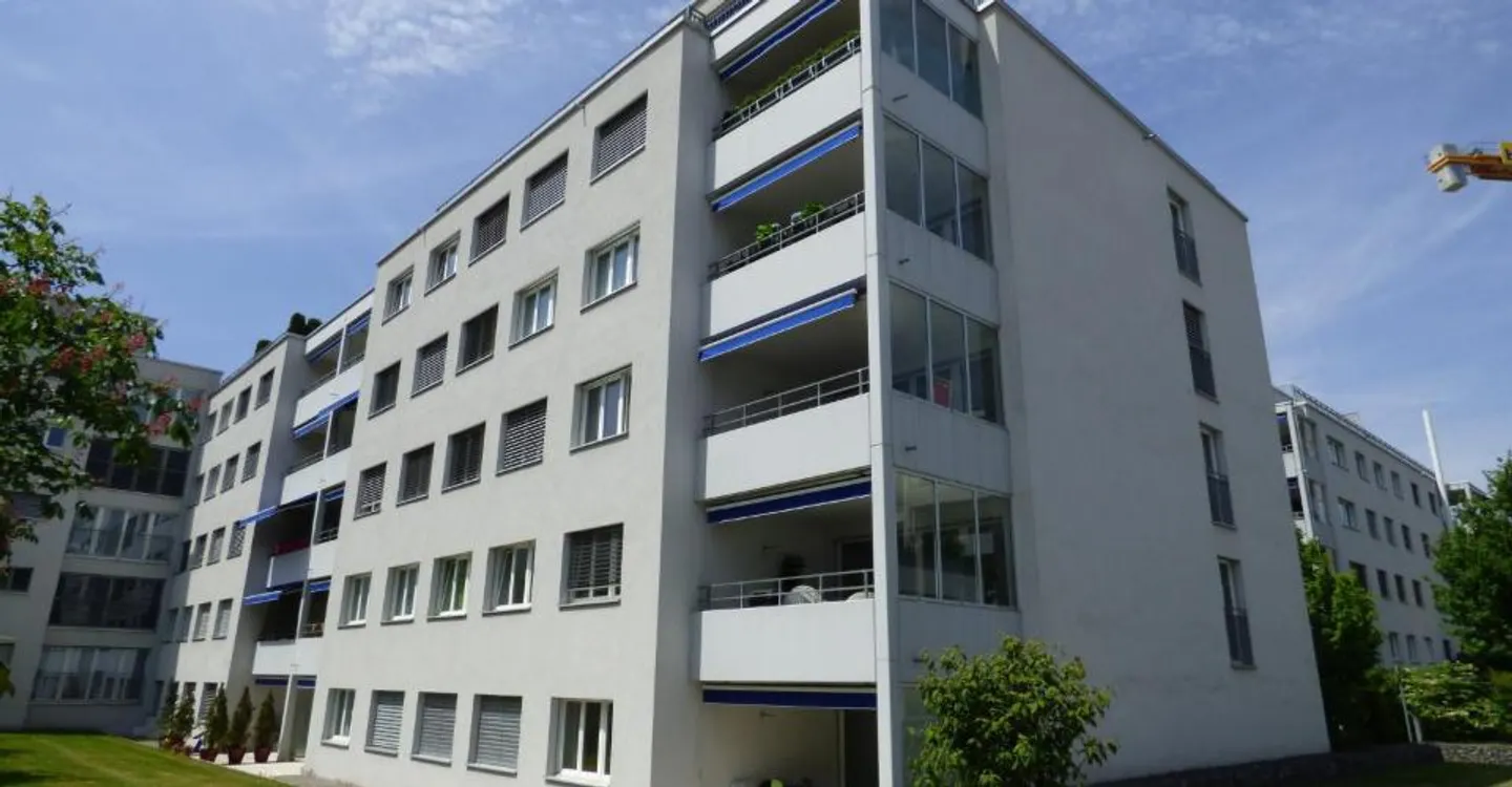 Places de stationnement gratuites à Pfäffikon SZ - Photo 1 sur 1