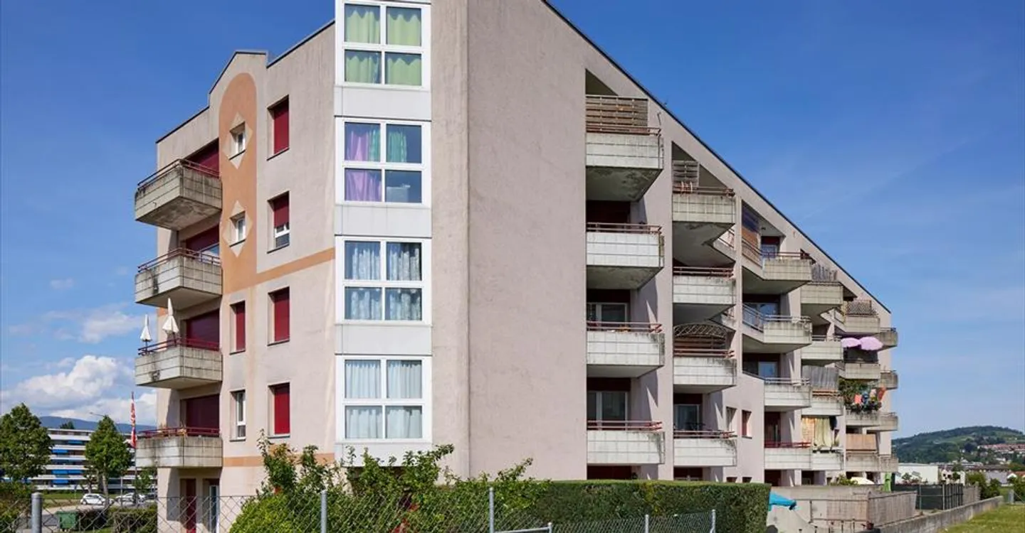 Edificio ad uso misto in affitto - Foto 1 di 4