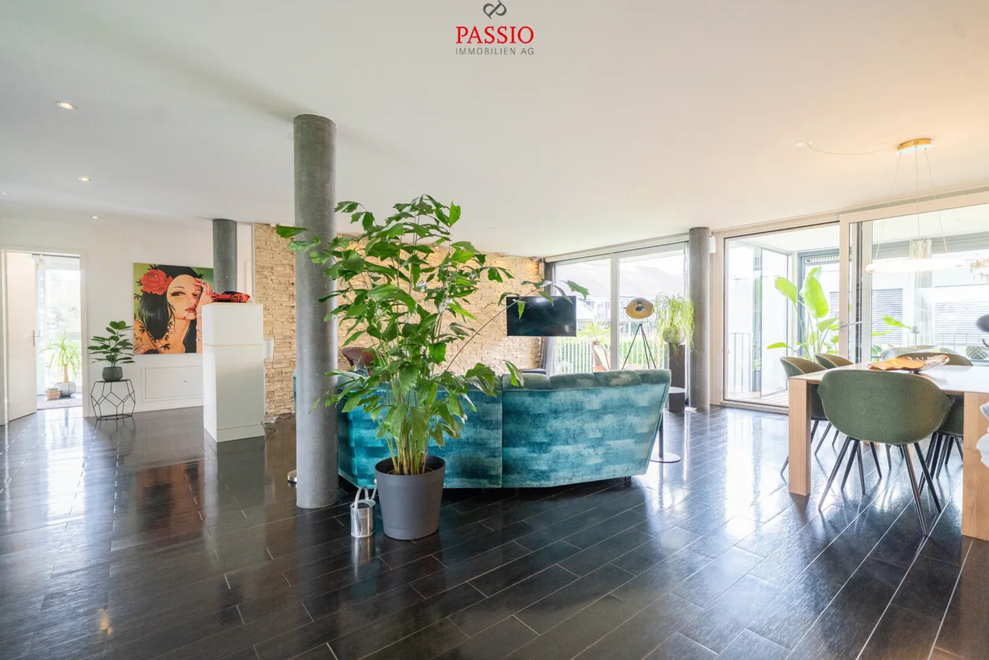 Appartement 5.5-(6.5) pièces avec jardin d'hiver et salle de loisirs supplémentaire - Photo 3 sur 28